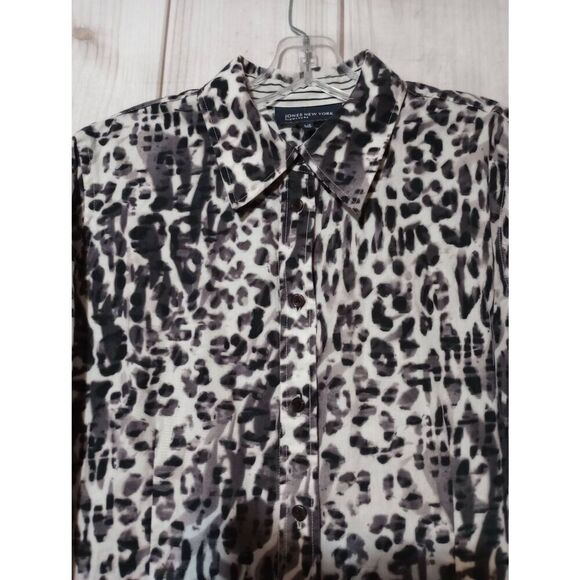 Jones New York Shirt Ladies Large Black Button Front Animal Print‎ - Picture 3 of 6